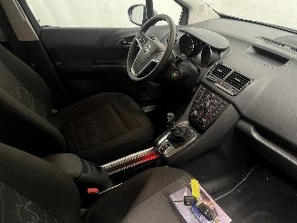 Opel Meriva Meriva MPV 1.4 16V Ecotec (A14XER(Euro 5)) [74kW]  (06-2010/03-2017) picture 14