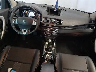 Renault Mégane Megane III Grandtour (KZ) Combi 5-drs 1.4 16V TCe 130 (H4J-700(H4J-A7)=
) [96kW]  (05-2009/02-2016) picture 10