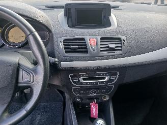 Renault Mégane Megane III Coupe (DZ) Hatchback 3-drs 1.4 16V TCe 130 (H4J-700(H4J-A7)=
) [96kW]  (04-2009/02-2016) picture 16