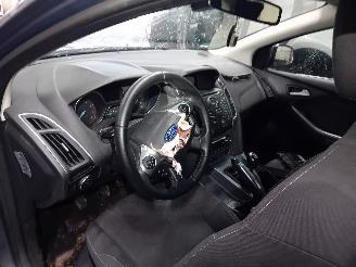 Ford Focus Focus 3 Hatchback 1.6 Ti-VCT 16V 105 (IQDB(Euro 5)) [77kW]  (07-2010/0=
5-2018) picture 5