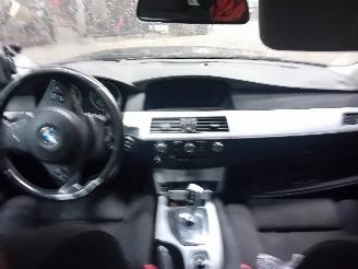 BMW 5-serie 5 serie Touring (E61) Combi 530xd 24V (M57N2-D30(306D3)) [173kW]  (03-=
2007/08-2007) picture 5