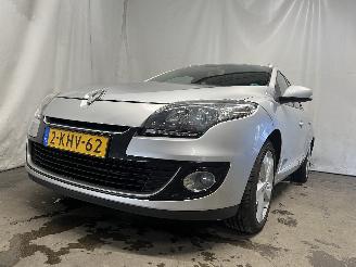 škoda osobní automobily Renault Mégane Megane III Grandtour (KZ) Combi 5-drs 1.2 16V TCE 115 (H5F-400(H5F-A4)=
) [85kW]  (03-2012/02-2016) 2013/4