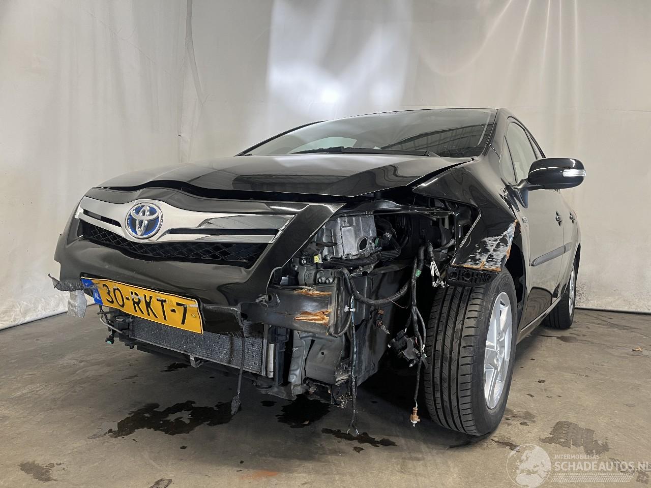 Toyota Auris Auris (E15) Hatchback 1.8 16V HSD Full Hybrid (2ZRFXE) [100kW]  (09-20=
10/09-2012)