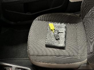 Volkswagen Up! Up! (121) Hatchback 1.0 12V 60 (CHYA) [44kW]  (08-2011/08-2020) picture 26