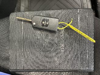 Mazda 2 2 (NB/NC/ND/NE) Hatchback 1.4 16V (FXJA) [58kW]  (04-2003/06-2007) picture 25