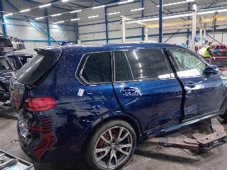 BMW X7 X7 SUV xDrive M50i 4.4 V8 32V (N63-B44D) [390kW]  (07-2019/...) picture 3