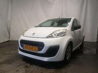 Schadeauto Peugeot 107 107 Hatchback 1.0 12V (384F(1KR)) [50kW]  (06-2005/05-2014) 2012/9