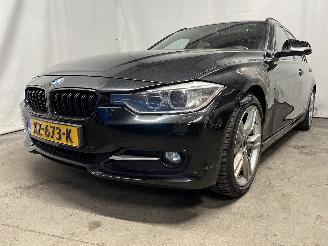Voiture accidenté BMW 3-serie 3 serie Touring (F31) Combi 316i 1.6 16V (N13-B16A) [100kW]  (03-2013/=
06-2015) 2013/7