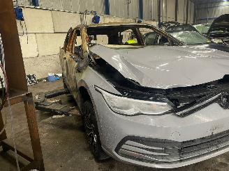 Volkswagen Golf Golf VIII (CD1) Hatchback 1.4 GTE 16V (DGEA) [132kW]  (07-2020/...) picture 2