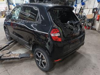 Renault Twingo Twingo III (AH) Hatchback 5-drs 1.0 SCe 70 12V (H4D-400(H4D-A4)) [51kW=
]  (09-2015/04-2019) picture 4