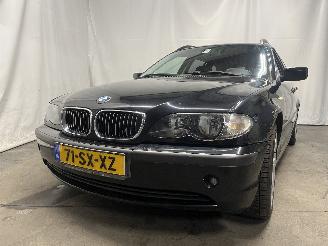 damaged passenger cars BMW 3-serie 3 serie Touring (E46/3) Combi 325i 24V (M54-B25(256S5)) [141kW]  (09-2=
000/09-2005) 2002/9