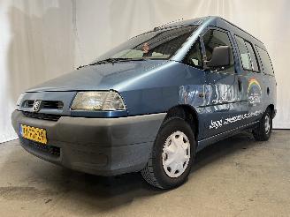 Coche accidentado Peugeot Expert Expert (224) MPV 1.6 (220A2.000) [58kW]  (02-1996/09-2000) 1999/3