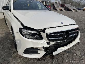 Mercedes E-klasse E (W213) Sedan E-200 2.0 Turbo 16V (M274.920) [135kW]  (01-2016/05-201=
9) picture 7