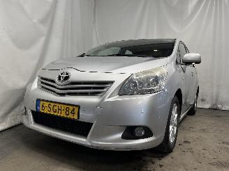 Unfallwagen Toyota Verso Verso MPV 1.8 16V VVT-i (2ZRFAE) [108kW]  (04-2009/08-2018) 2011/1