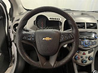 Chevrolet Aveo Aveo (300) Hatchback 1.2 16V (LDC) [63kW]  (03-2011/12-2015) picture 19