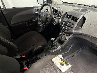 Chevrolet Aveo Aveo (300) Hatchback 1.2 16V (LDC) [63kW]  (03-2011/12-2015) picture 10