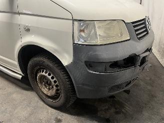 Volkswagen Transporter Transporter T5 Van 2.5 TDi (BNZ) [96kW]  (04-2003/11-2009) picture 9