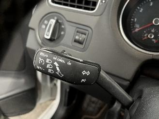 Volkswagen Polo Polo V (6R) Hatchback 1.0 12V BlueMotion Technology (CHYA) [44kW]  (01=
-2014/10-2017) picture 25