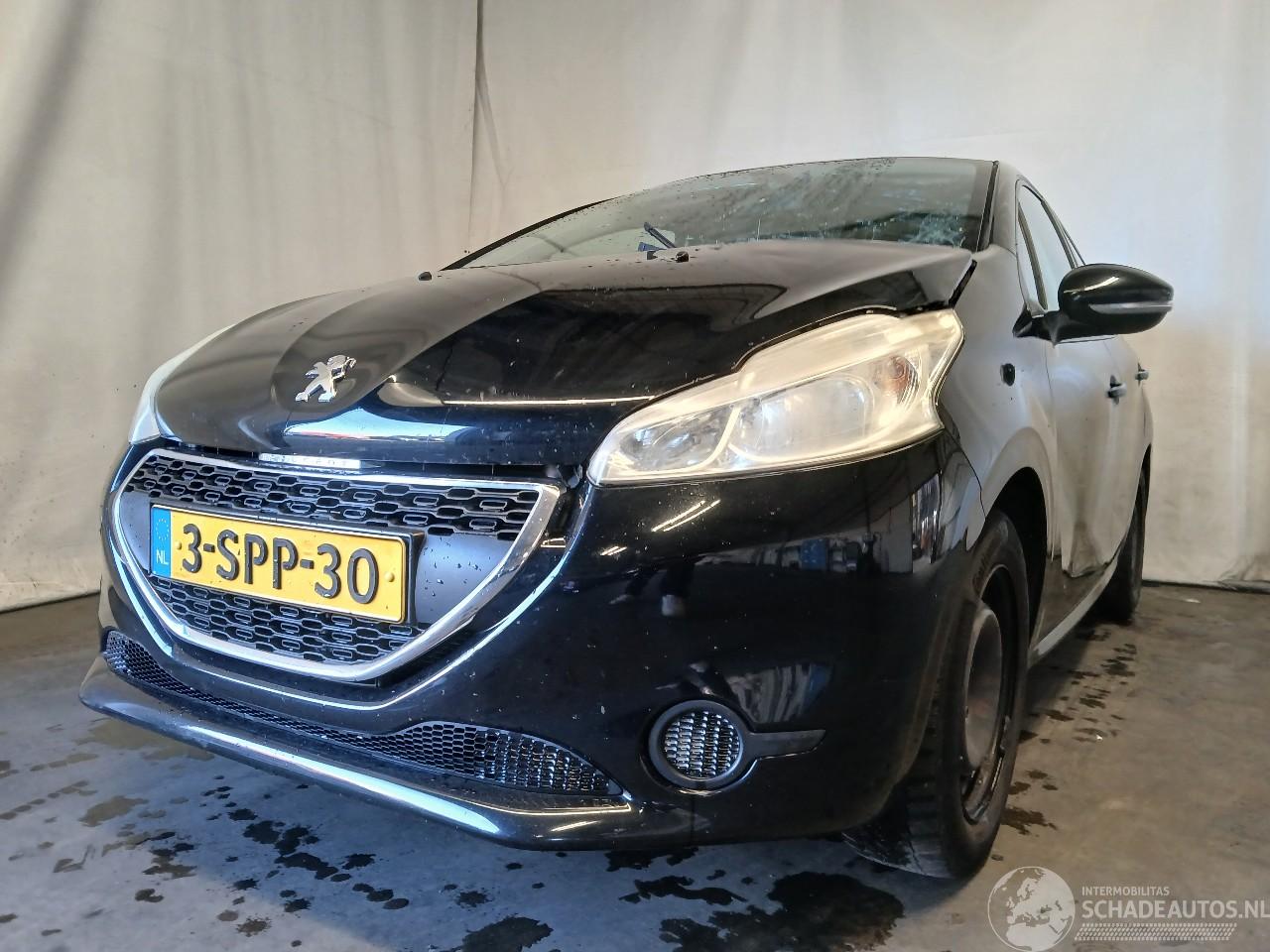 Peugeot 208 208 I (CA/CC/CK/CL) Hatchback 1.2 Vti 12V PureTech 82 (EB2F(HMZ)) [60k=
W]  (03-2012/12-2019)