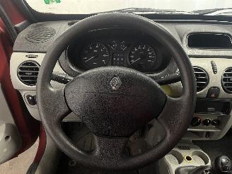 Renault Kangoo Kangoo (KC) MPV 1.6 16V (K4M-752) [70kW]  (06-2001/01-2008) picture 18