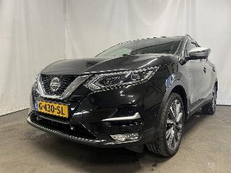 Vaurioauto  passenger cars Nissan Qashqai Qashqai (J11) SUV 1.3 DIG-T 140 16V (HR13DDT) [103kW]  (08-2018/...) 2019/11
