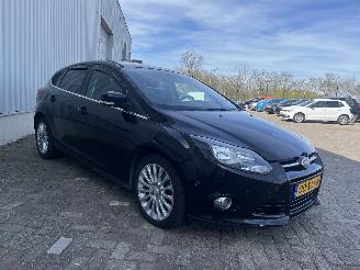 Ford Focus Focus 3 Hatchback 1.0 Ti-VCT EcoBoost 12V 100 (M2DA(Euro 5)) [74kW]  (=
02-2012/05-2018) picture 6