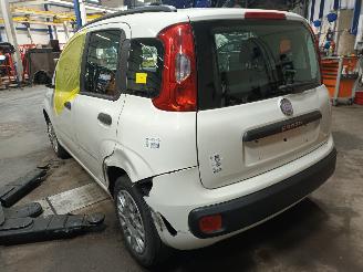 Fiat Panda Panda (312) Hatchback 0.9 TwinAir Turbo 85 (312.A.2000) [63kW]  (02-20=
12/...) picture 4