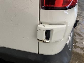 Volkswagen Transporter Transporter T5 Van 2.0 TDI DRF (CAAC(Euro 5)) [103kW]  (09-2009/08-201=
5) picture 11