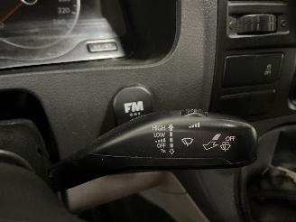 Volkswagen Transporter Transporter T5 Van 2.0 TDI DRF (CAAC(Euro 5)) [103kW]  (09-2009/08-201=
5) picture 20