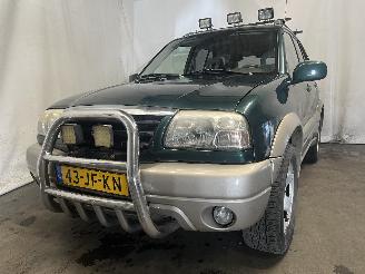 Voiture accidenté Suzuki Grand-vitara Grand Vitara I (FT/GT/HT) SUV 2.0 16V (J20A) [94kW]  (03-1998/07-2003)= 2002/3