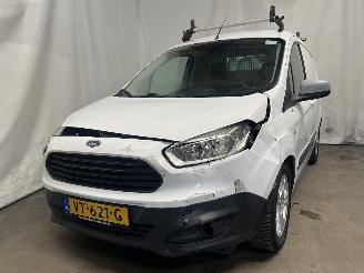 damaged passenger cars Ford Transit Transit Courier Van 1.5 TDCi 75 (UGCA) [55kW]  (02-2014/12-2023) 2016/1