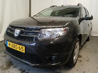 krockskadad bil auto Dacia Logan Logan MCV II/III/Sandero Wagon Combi 0.9 TCE 12V (H4B-400(H4B-A4)) [66=
kW]  (02-2013/...) 2014/6