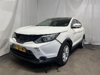 Schadeauto Nissan Qashqai Qashqai (J11) SUV 1.2 DIG-T 16V (HRA2DDT) [85kW]  (11-2013/...) 2014/3