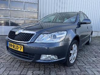 Schadeauto Skoda Octavia Octavia Combi (1Z5) Combi 5-drs 1.2 TSI (CBZB) [77kW]  (02-2010/04-201=
3) 2011/6