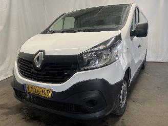 krockskadad bil auto Renault Trafic Trafic (1FL/2FL/3FL/4FL) Van 1.6 dCi 95 (R9M-413(R9M-H4)) [70kW]  (07-=
2015/...) 2018/3