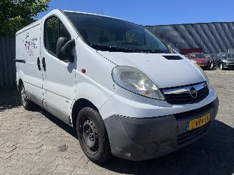 Opel Vivaro Vivaro Van 2.0 CDTI (M9R-788) [84kW]  (08-2006/07-2014) picture 9