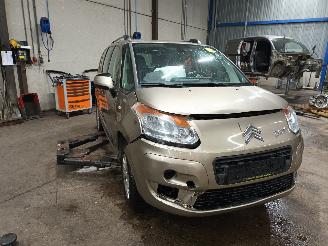 Citroën C3 C3 Picasso (SH) MPV 1.6 16V VTI 120 (EP6(5FW)) [88kW]  (02-2009/10-201=
7) picture 2