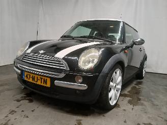 Avarii autoturisme Mini Mini Mini (R50/53) Hatchback 1.6 16V Cooper (W10-B16A) [85kW]  (06-2001/09-=
2006) 2003/10