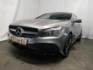 damaged passenger cars Mercedes Cla-klasse CLA Shooting Brake (117.9) Combi 1.6 CLA-200 16V (M270.910) [115kW]  (=
01-2015/03-2019) 2017/1