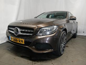 Voiture accidenté Mercedes C-klasse C (W205) Sedan C-180 1.6 CDI BlueTEC, C-180 d 16V (OM626.951(R9M)) [85=
kW]  (05-2014/05-2018) 2015/1