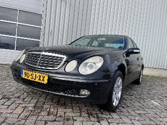 Voiture accidenté Mercedes E-klasse E (W211) Sedan 2.2 E-220 CDI 16V (OM646.961) [110kW]  (03-2002/12-2008=
) 2006/2