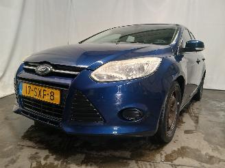 krockskadad bil auto Ford Focus Focus 3 Wagon Combi 1.6 EcoBoost 16V 150 (JQDB(Euro 5)) [110kW]  (07-2=
010/05-2018) 2011/12