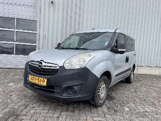Auto incidentate Opel Combo Combo Van 1.4 16V ecoFlex (A14FP(843.A1.000)) [70kW]  (02-2012/12-2018=
) 2013/1