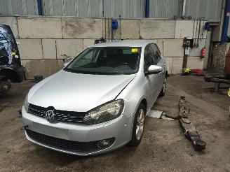Vrakbiler auto Volkswagen Golf Golf VI (5K1) Hatchback 1.2 TSI BlueMotion (CBZB) [77kW]  (11-2008/11-=
2012) 2011/2