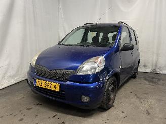 skadebil auto Toyota Yaris Yaris Verso (P2) MPV 1.3 16V (2NZFE) [63kW]  (08-1999/10-2002) 2000/6