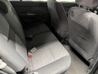 Hyundai Getz Getz Hatchback 1.3i 12V (G4EA) [60kW]  (09-2002/03-2004) picture 9