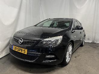 Schadeauto Opel Astra Astra J (PC6/PD6/PE6/PF6) Hatchback 5-drs 1.4 Turbo 16V (A14NEL(Euro 5=
)) [88kW]  (10-2010/10-2015) 2011/11