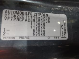 Citroën C1 C1 Hatchback 1.0 12V (1KR-FE(CFB)) [50kW]  (06-2005/09-2014) picture 6