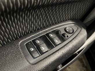 BMW 1-serie 1 serie (F20) Hatchback 5-drs 114i 1.6 16V (N13-B16A) [75kW]  (07-2012=
/02-2015) picture 12
