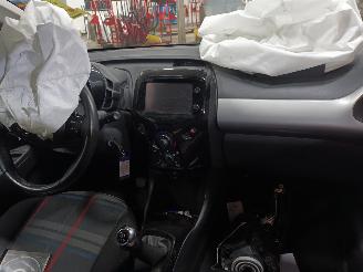 Peugeot 108 108 Hatchback 1.2 VTi 12V (EB2D(HMT)) [60kW]  (05-2014/...) picture 5